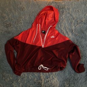 Nike cropped windbreaker hoodie size medium.